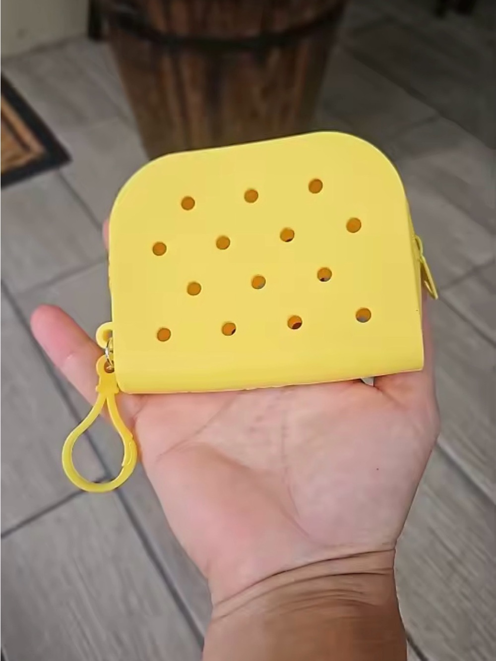 Yellow Silicone Coin Pouch with Clip - Picture 3 of 3